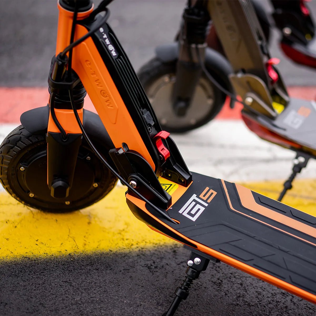 Newest Original E-TWOW GT Sport Version 700W Motor 48V 9.6 Ah E TWOW Li-ion Battery Electric Scooter - Power Sports Electric Scooters